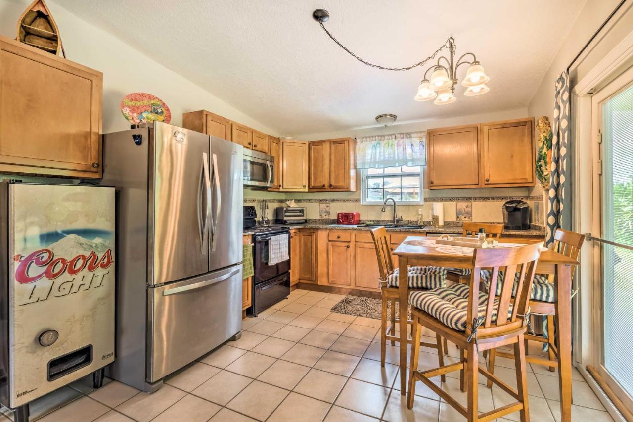 Cozy Canalfront Home Less Than 2 Miles To Hudson Beach! Екстериор снимка