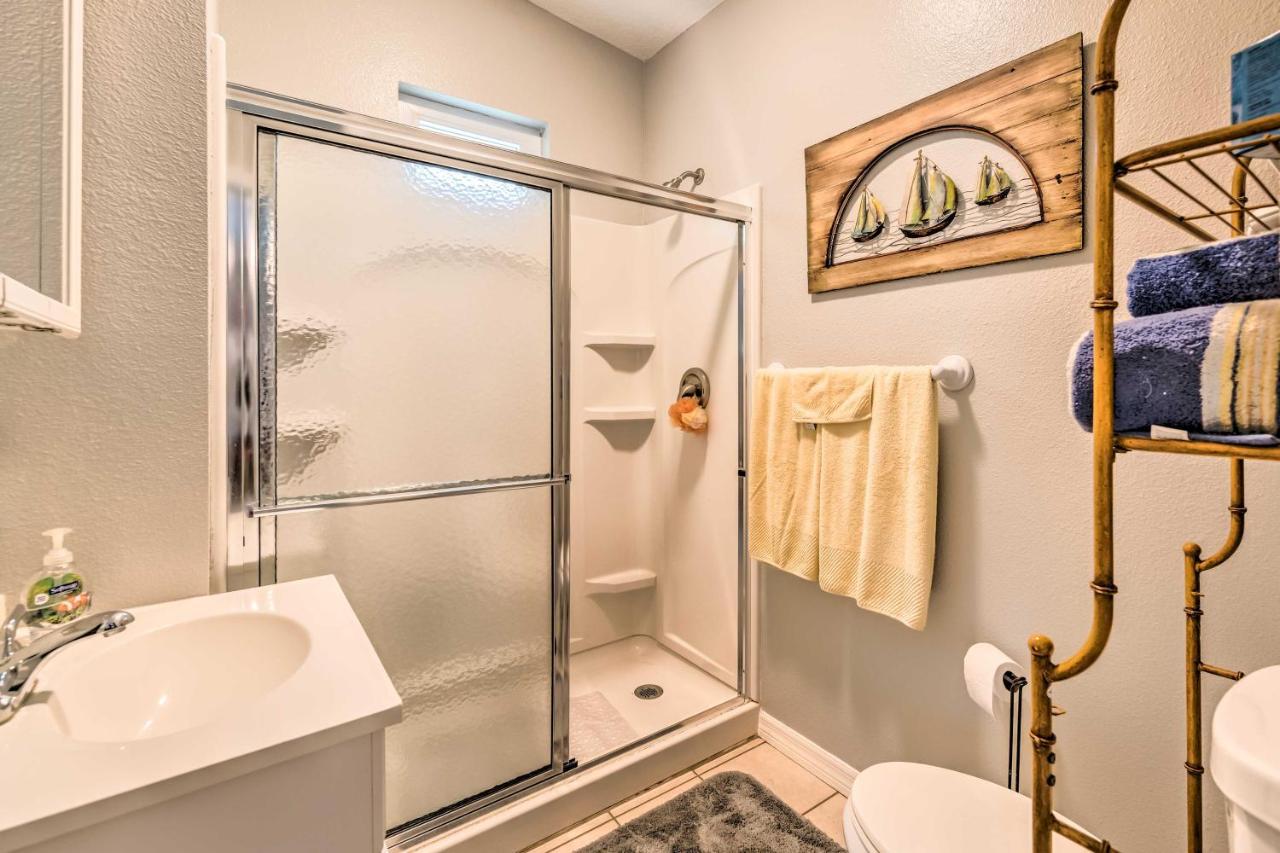 Cozy Canalfront Home Less Than 2 Miles To Hudson Beach! Екстериор снимка